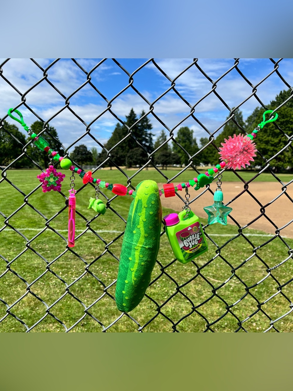 Junk Chain - Pink/Green 💚🩷